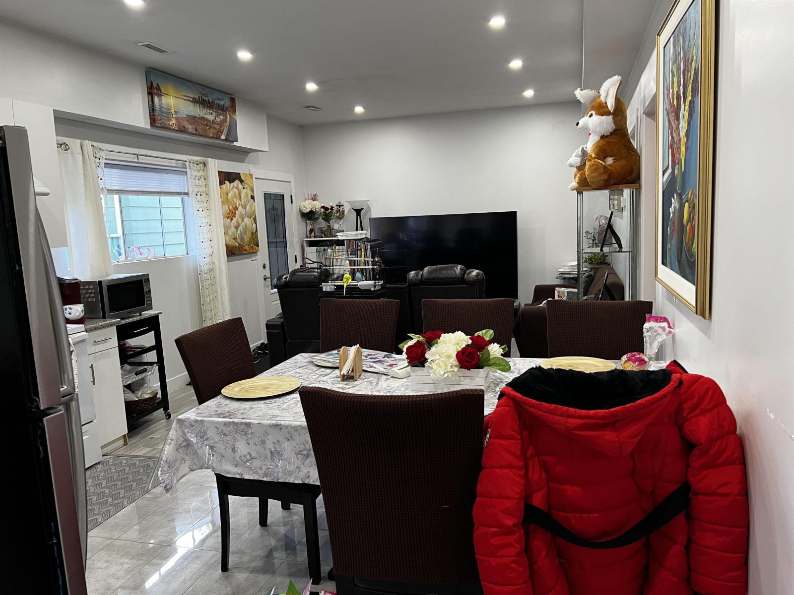 9894 156 Street, Surrey, British Columbia V3R 4L3 - Photo 13 - R3107545