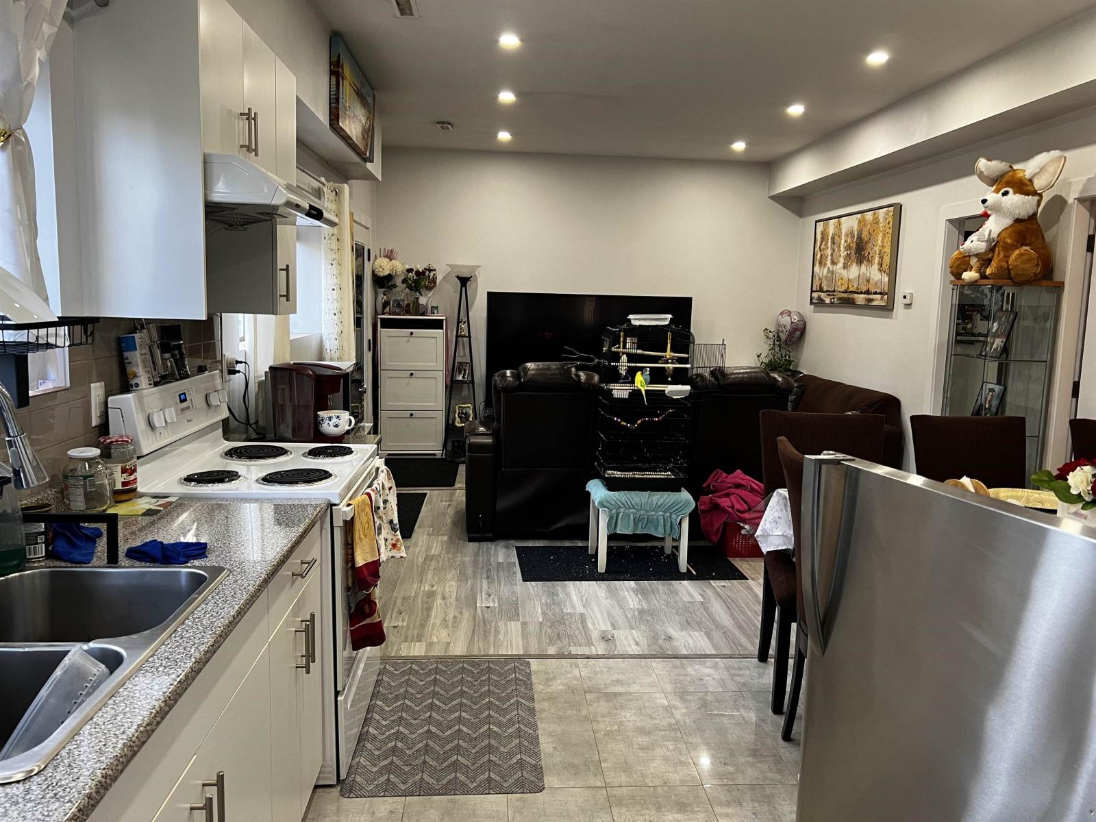 9894 156 Street, Surrey, British Columbia V3R 4L3 - Photo 14 - R3107545