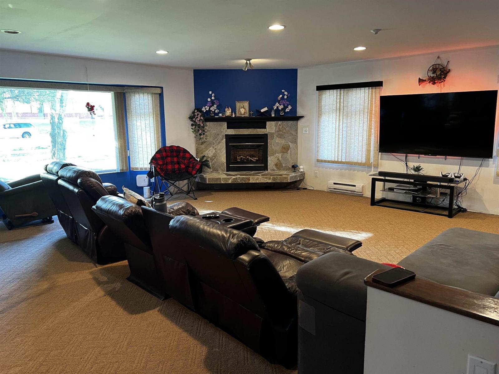 9894 156 Street, Surrey, British Columbia V3R 4L3 - Photo 7 - R3107545