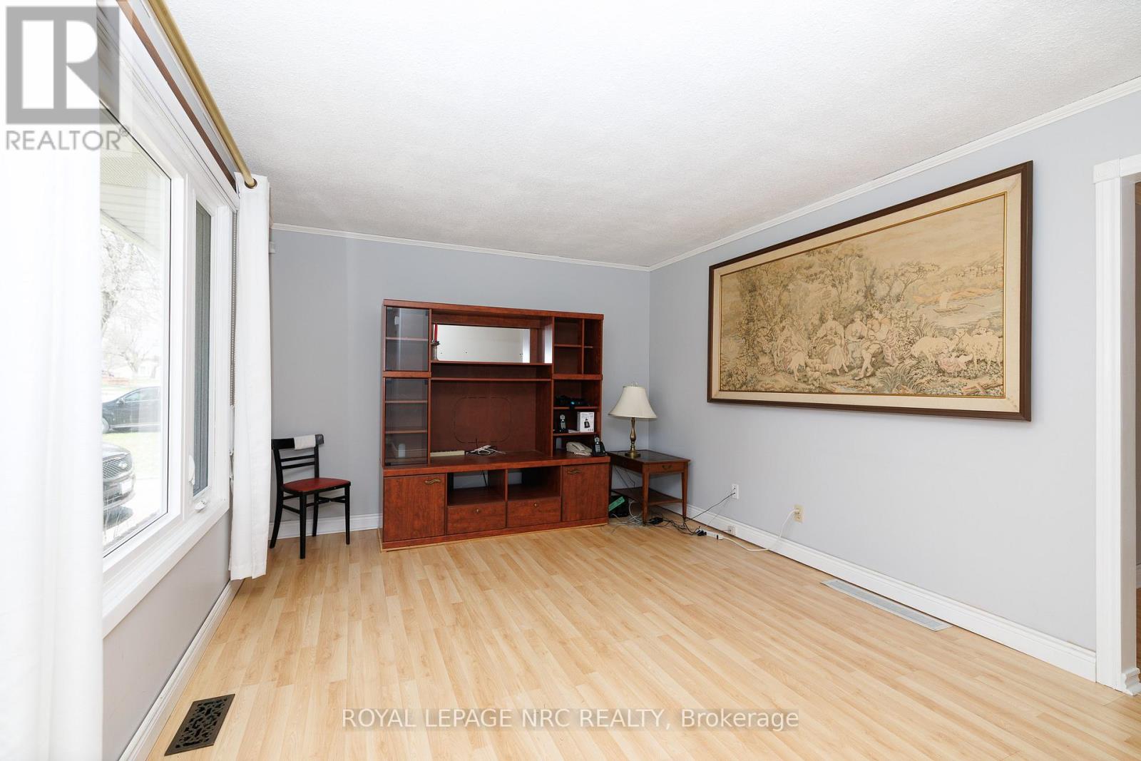 6518 Harmony Avenue, Niagara Falls, Ontario  L2H 1Z4 - Photo 18 - X12993742