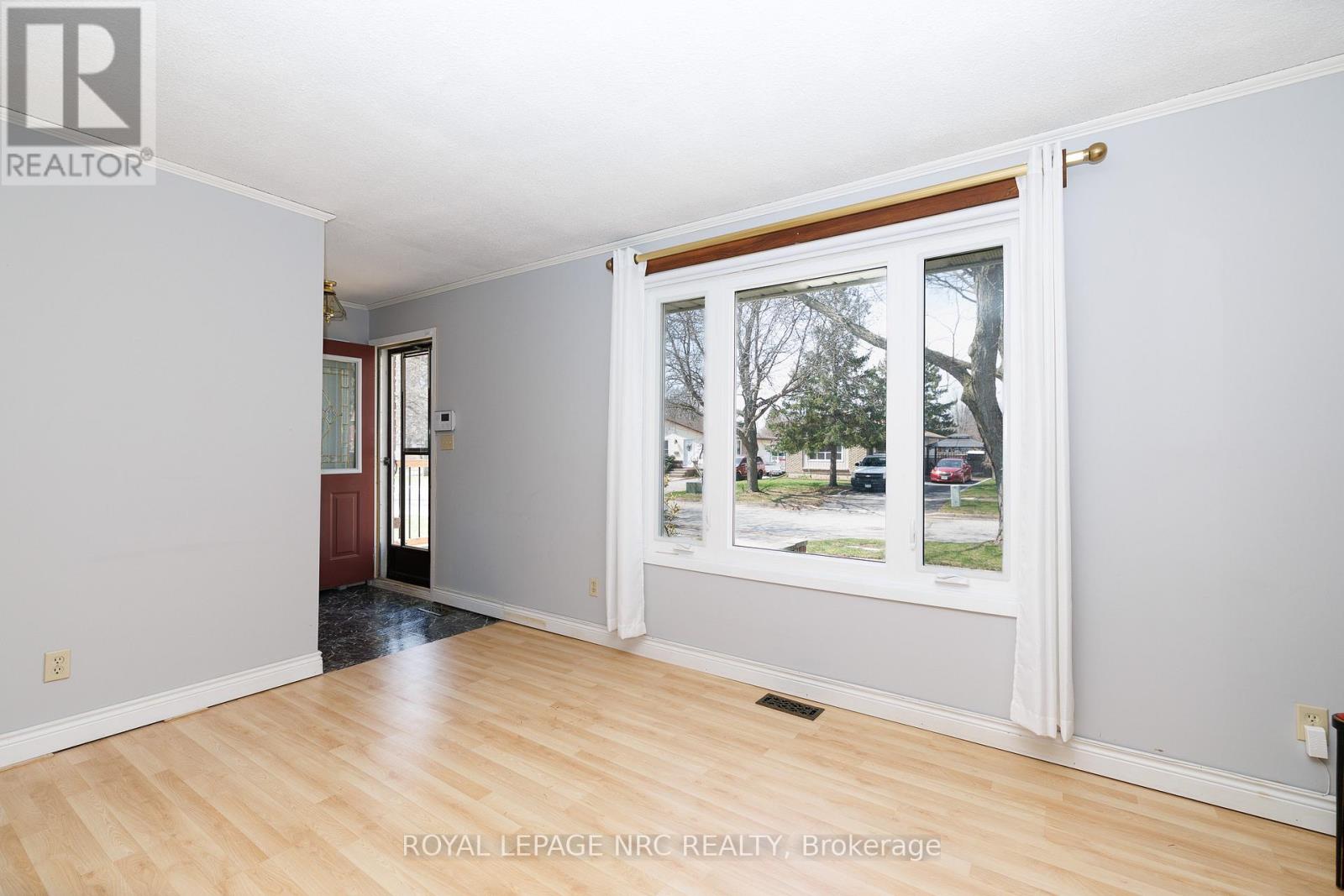 6518 Harmony Avenue, Niagara Falls, Ontario  L2H 1Z4 - Photo 19 - X12993742