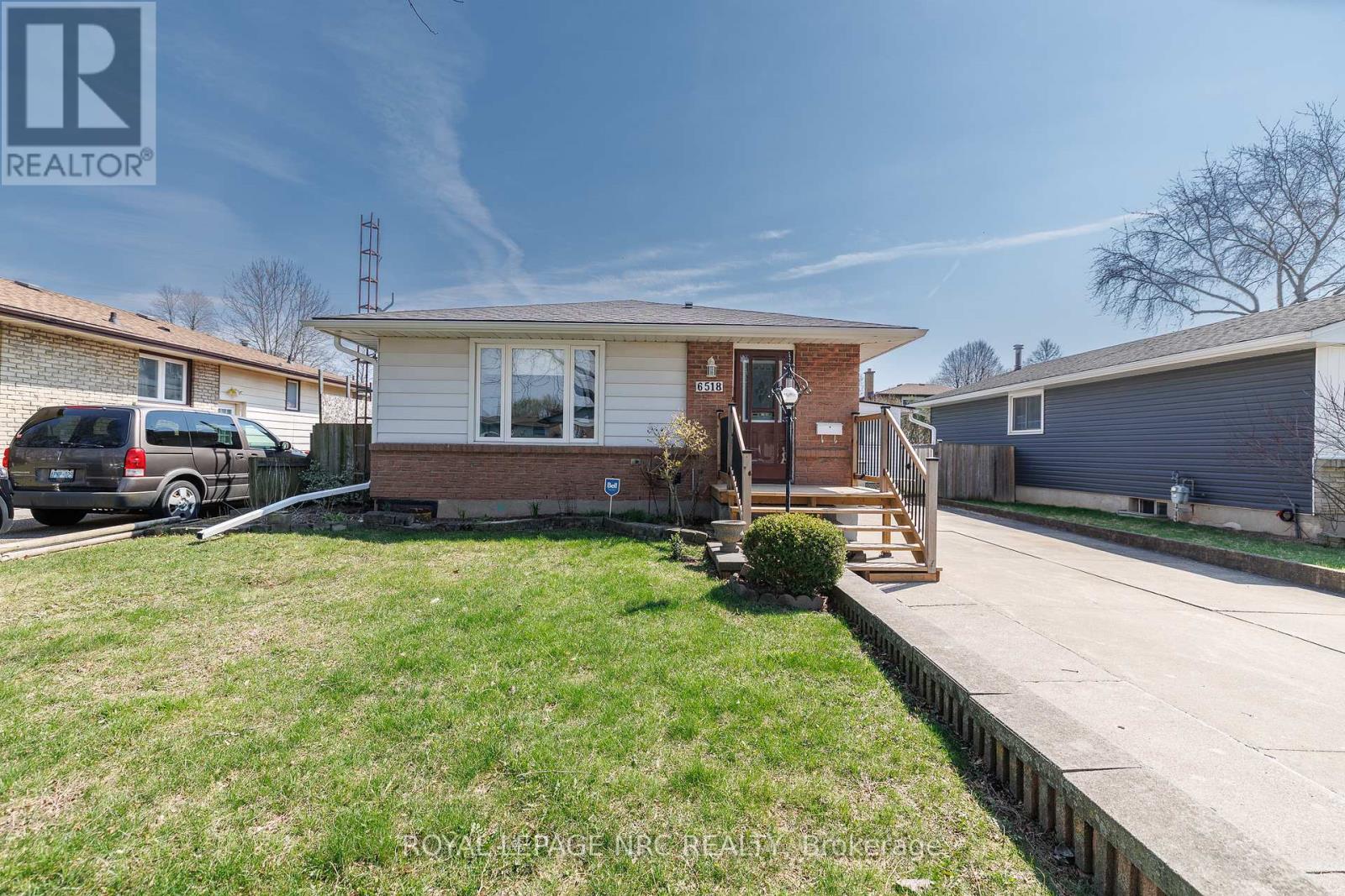 6518 Harmony Avenue, Niagara Falls, Ontario  L2H 1Z4 - Photo 2 - X12993742