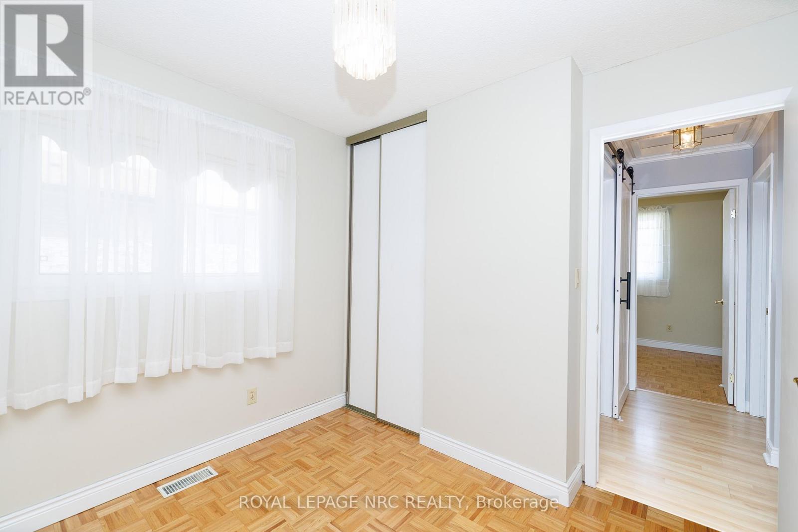 6518 Harmony Avenue, Niagara Falls, Ontario  L2H 1Z4 - Photo 31 - X12993742