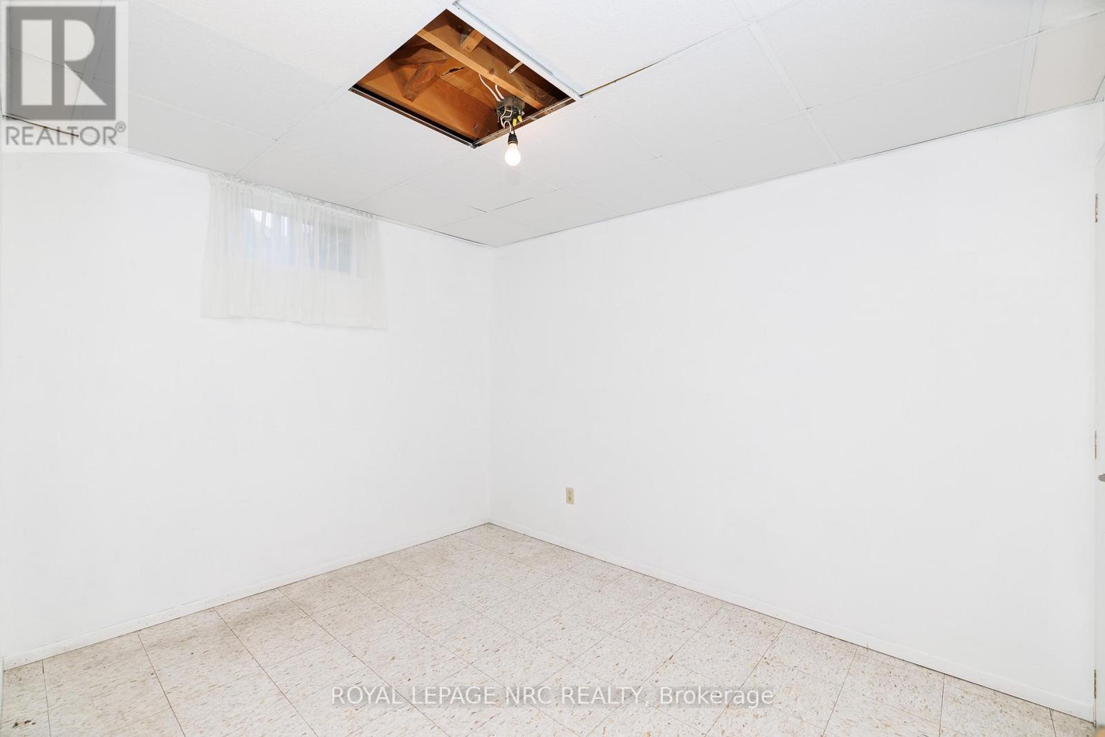 6518 Harmony Avenue, Niagara Falls, Ontario  L2H 1Z4 - Photo 38 - X12993742