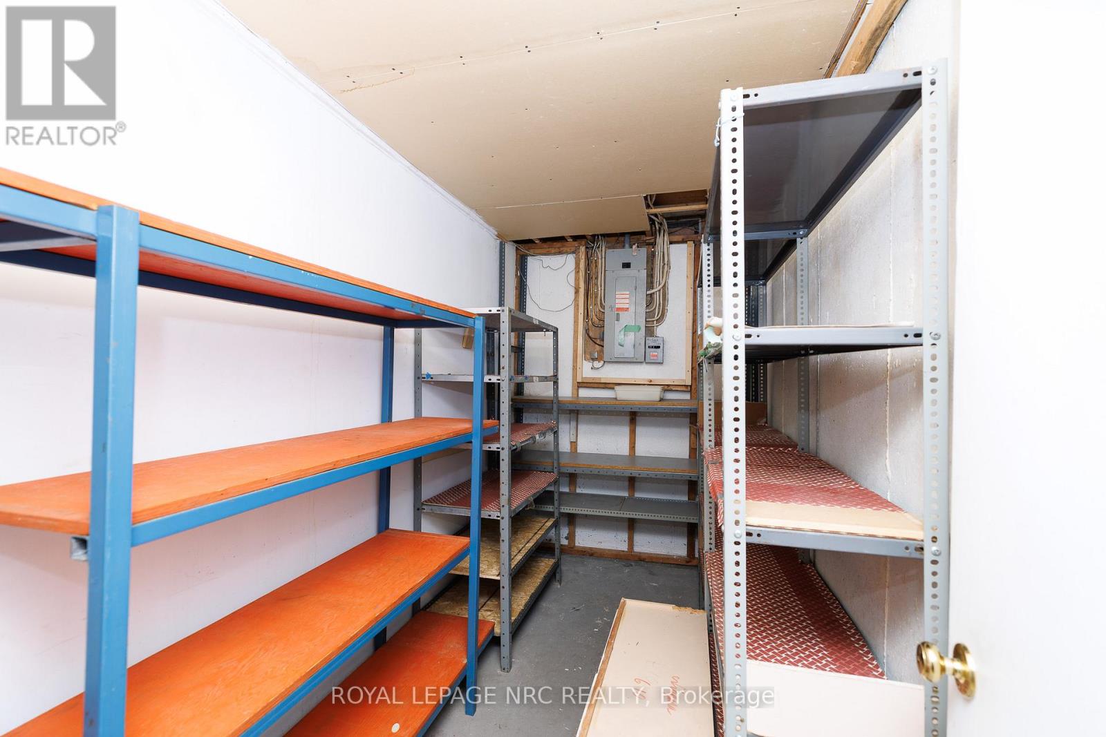 6518 Harmony Avenue, Niagara Falls, Ontario  L2H 1Z4 - Photo 44 - X12993742