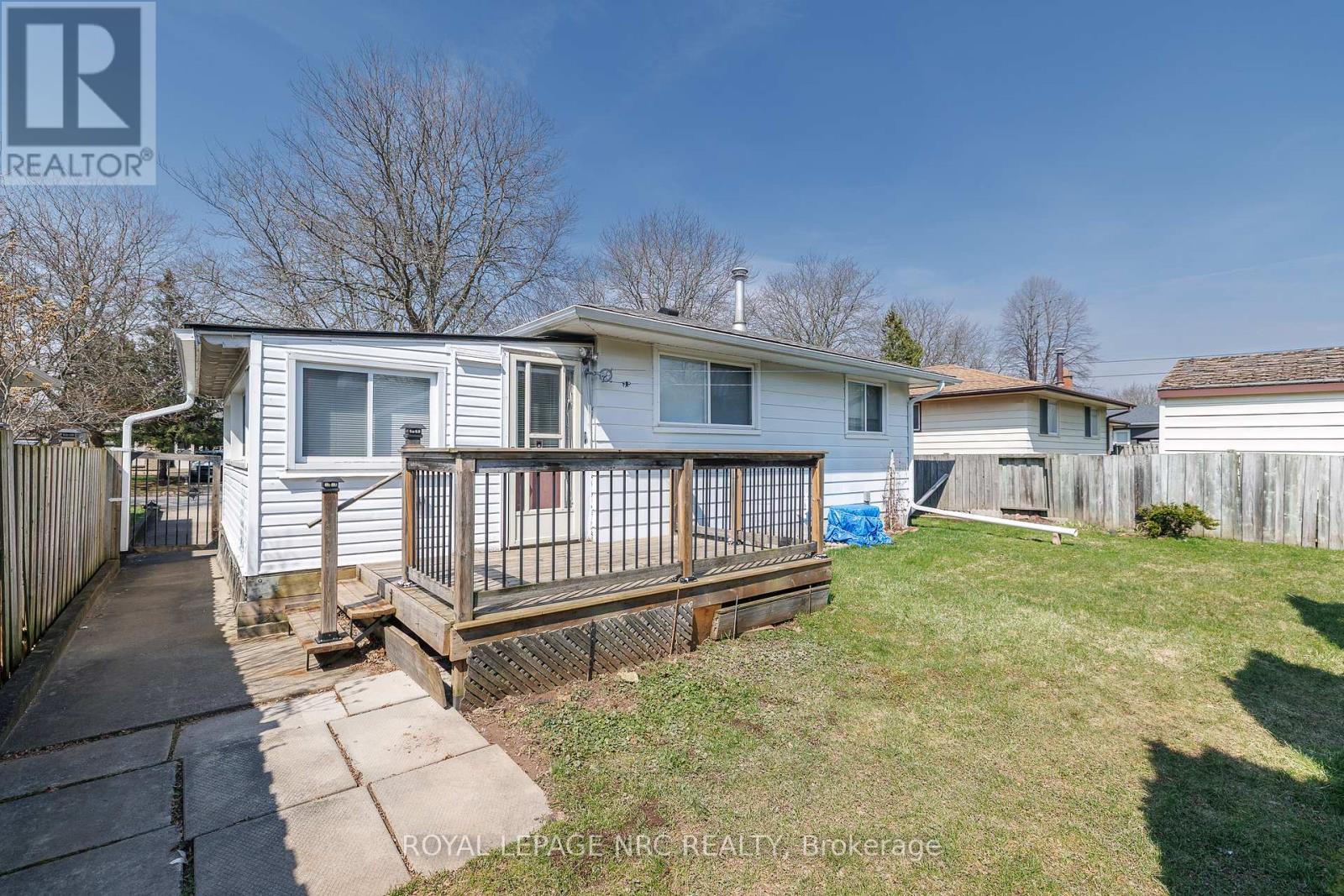 6518 Harmony Avenue, Niagara Falls, Ontario  L2H 1Z4 - Photo 6 - X12993742