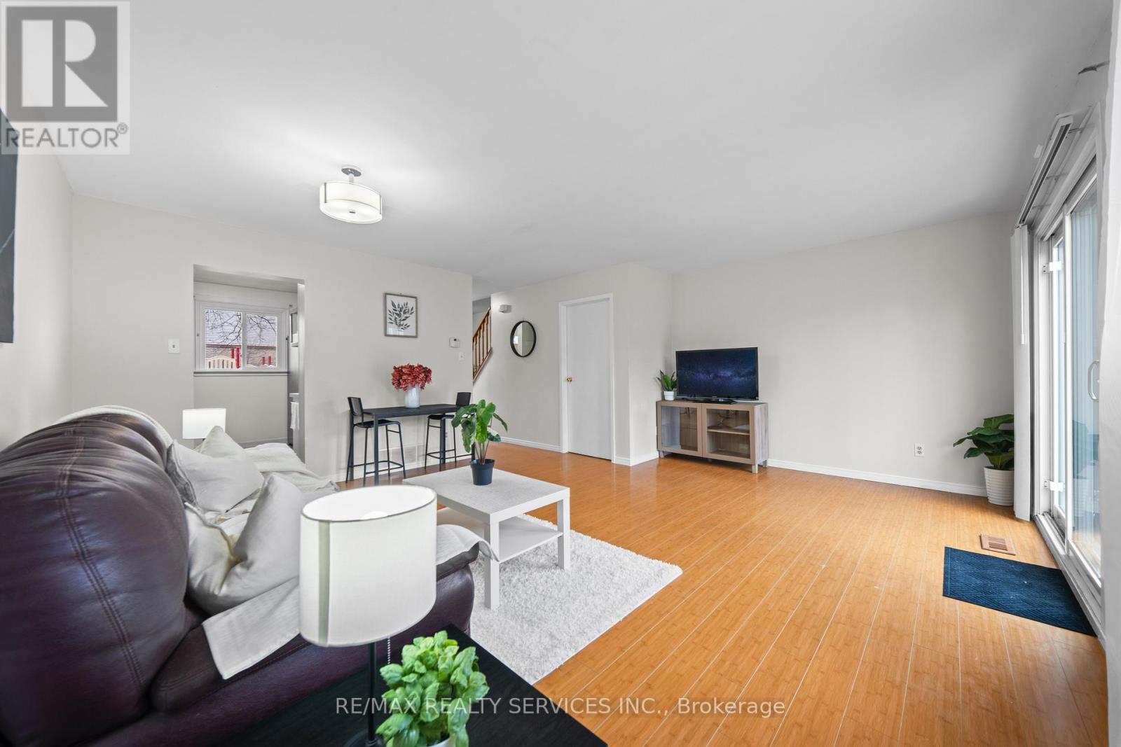 107 - 45 Hansen Road N, Brampton, Ontario L6V 3P6 - Photo 17 - W12993676