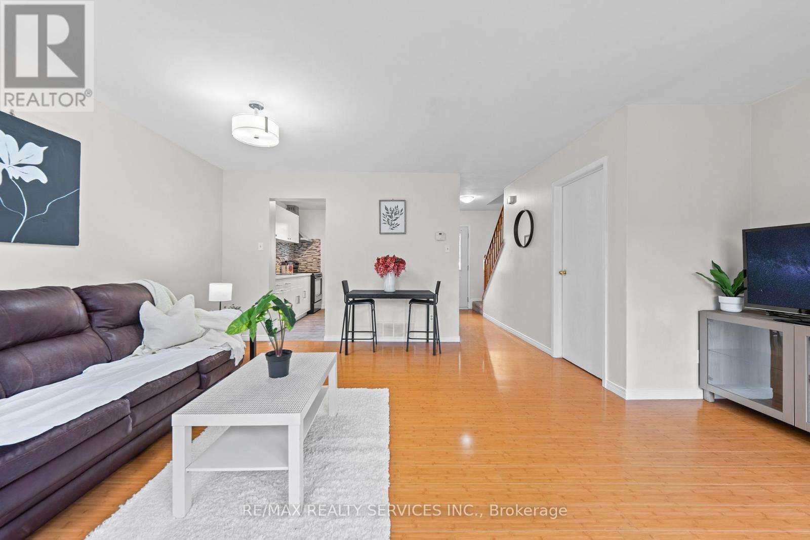 107 - 45 Hansen Road N, Brampton, Ontario L6V 3P6 - Photo 21 - W12993676