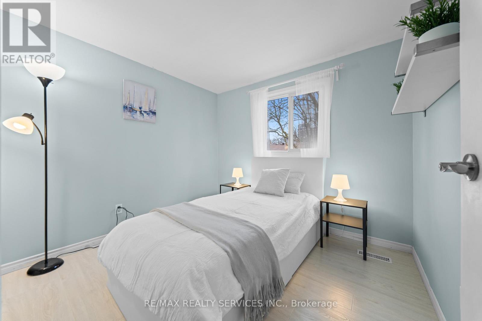 107 - 45 Hansen Road N, Brampton, Ontario L6V 3P6 - Photo 29 - W12993676