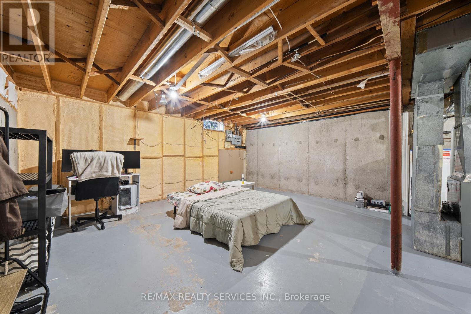 107 - 45 Hansen Road N, Brampton, Ontario L6V 3P6 - Photo 35 - W12993676