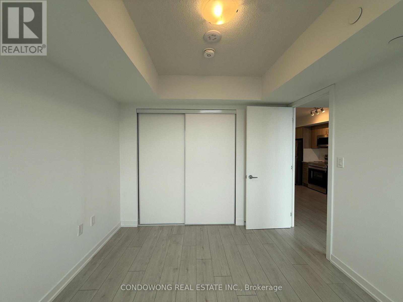 810 - 556 Marlee Avenue, Toronto, Ontario  M6B 0B1 - Photo 5 - W12993678