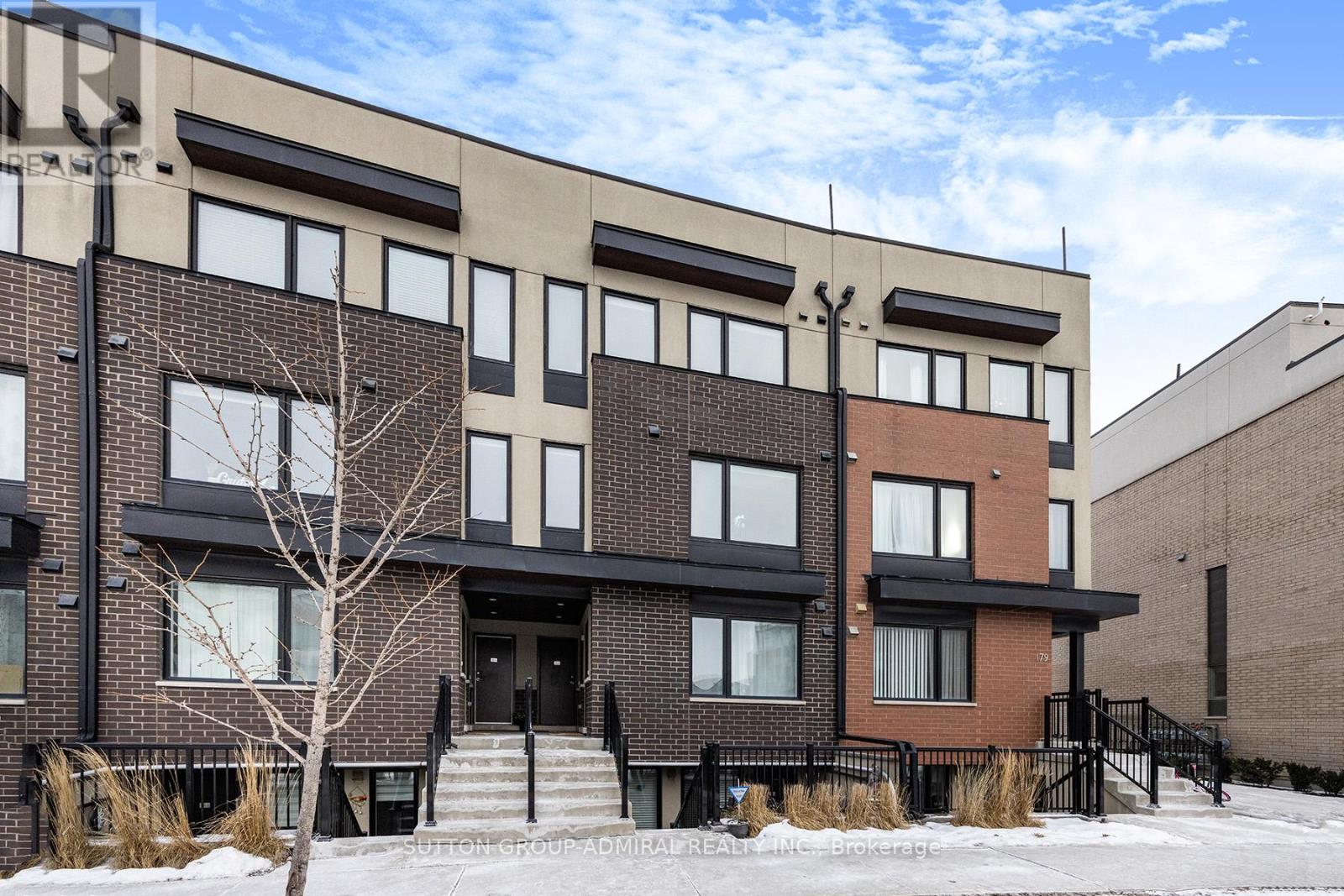 7 - 181 William Duncan Road, Toronto, Ontario  M3K 0B7 - Photo 2 - W12993680