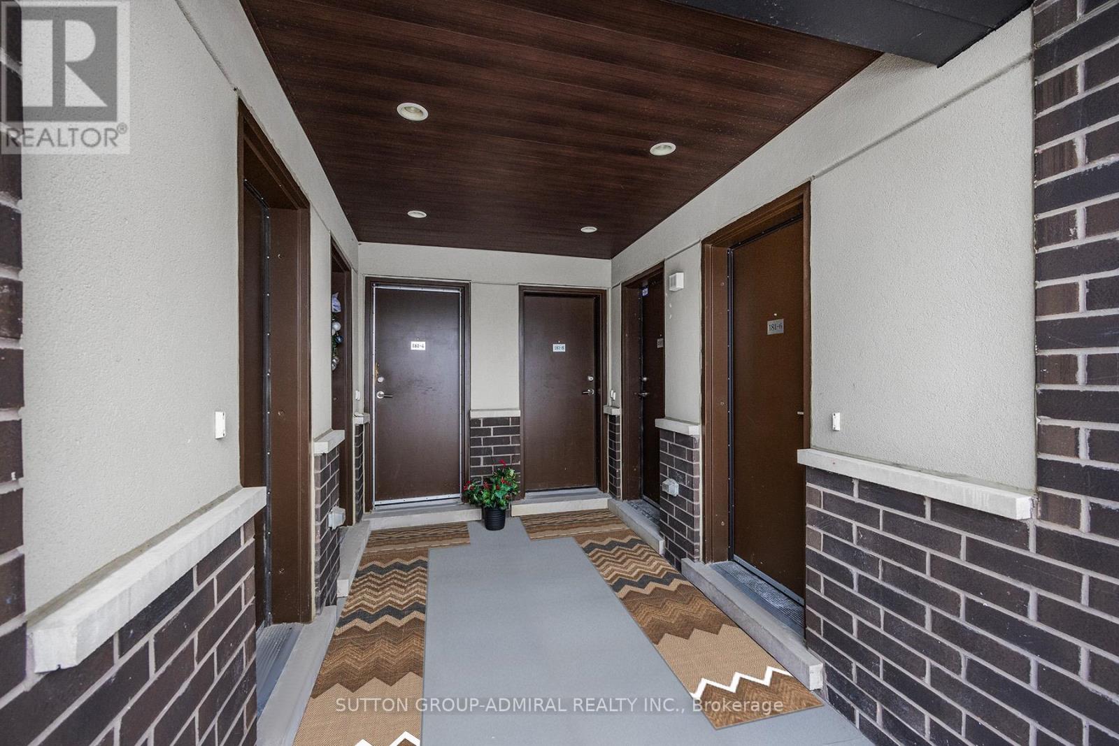 7 - 181 William Duncan Road, Toronto, Ontario  M3K 0B7 - Photo 4 - W12993680