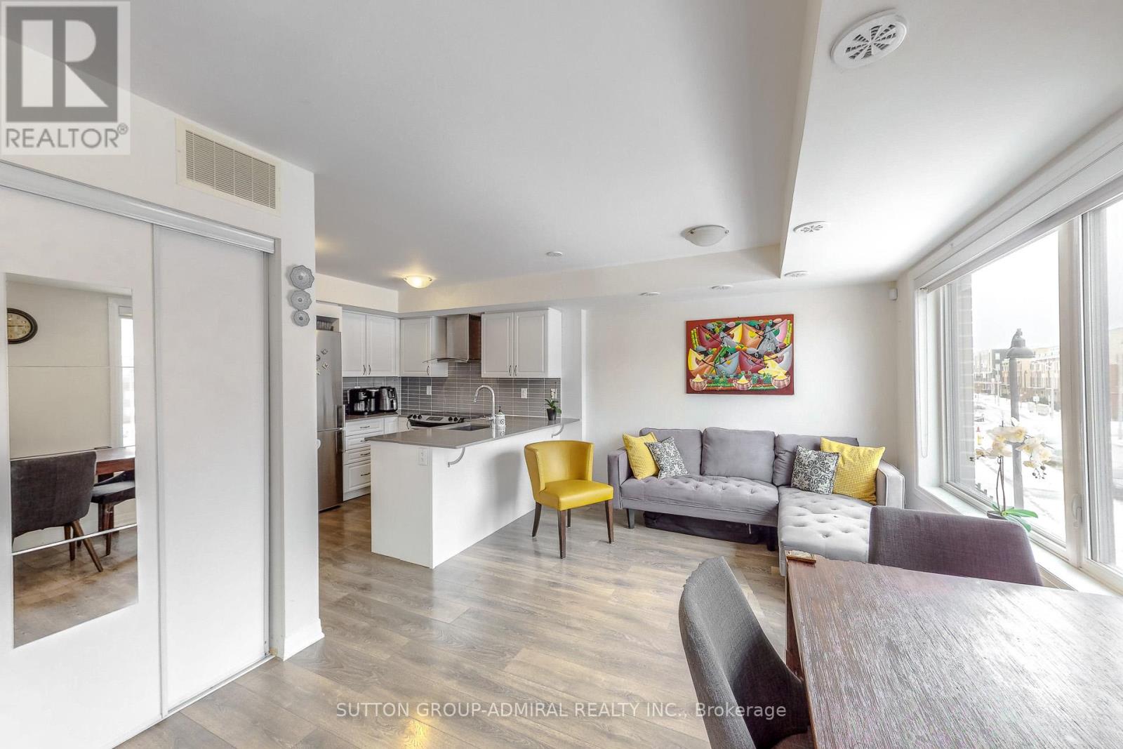 7 - 181 William Duncan Road, Toronto, Ontario  M3K 0B7 - Photo 7 - W12993680