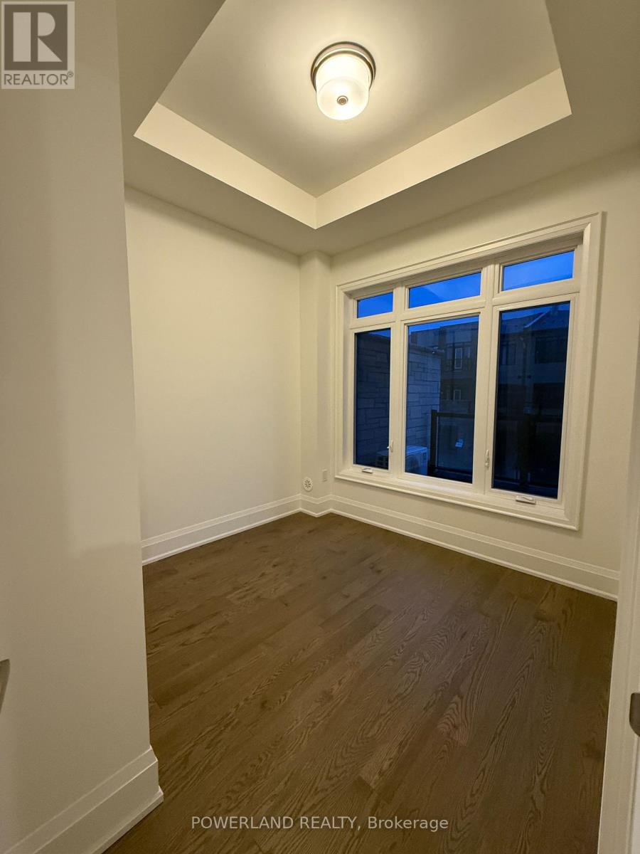 3301 Azam Way, Oakville, Ontario  L6M 5S2 - Photo 8 - W12993740