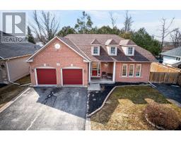 10 SPRINGBANK ROAD, Kawartha Lakes, Ontario