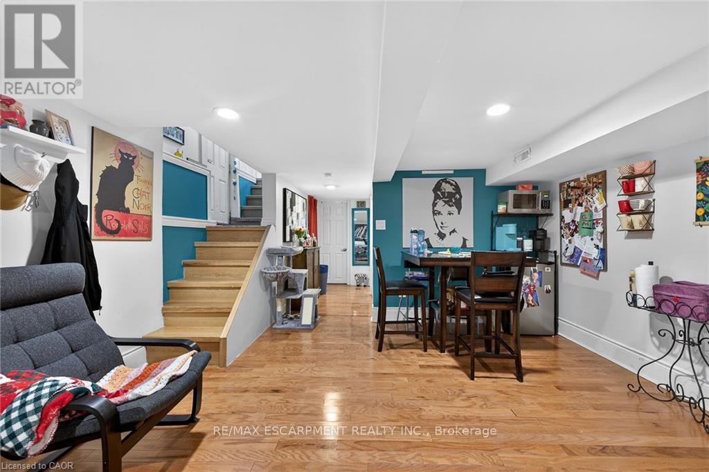 179 Burris Street, Hamilton, Ontario  L8M 2J7 - Photo 37 - X12993718