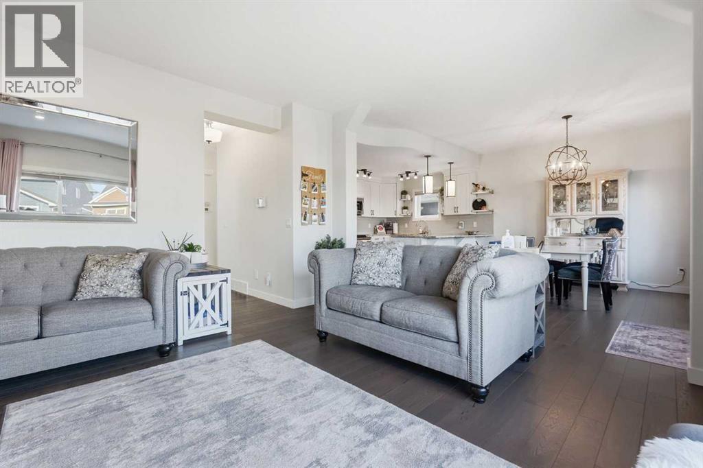 99 Valarosa Drive, Didsbury, Alberta  T0M 0W0 - Photo 9 - A2298684