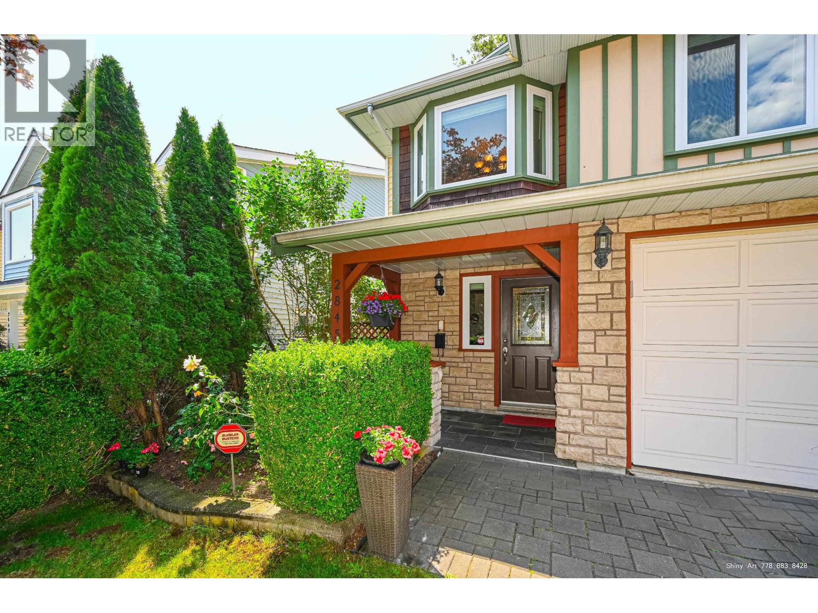 2845 Mccoomb Drive, Coquitlam, British Columbia  V3B 6L2 - Photo 4 - R3110433