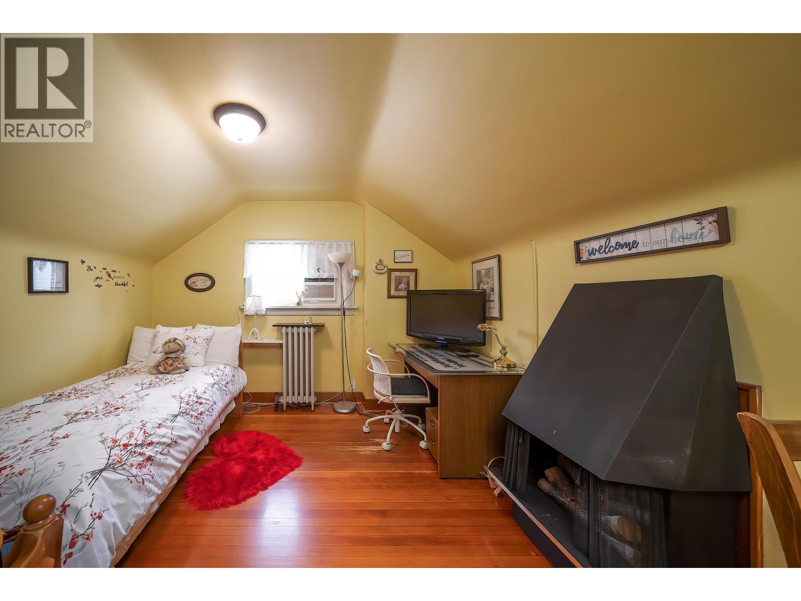 1320 Tenth Avenue, New Westminster, British Columbia  V3M 3H9 - Photo 23 - R3110813