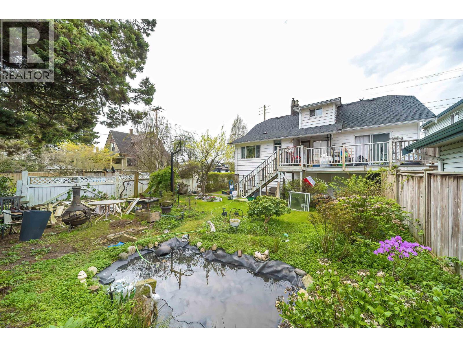 1320 Tenth Avenue, New Westminster, British Columbia  V3M 3H9 - Photo 8 - R3110813