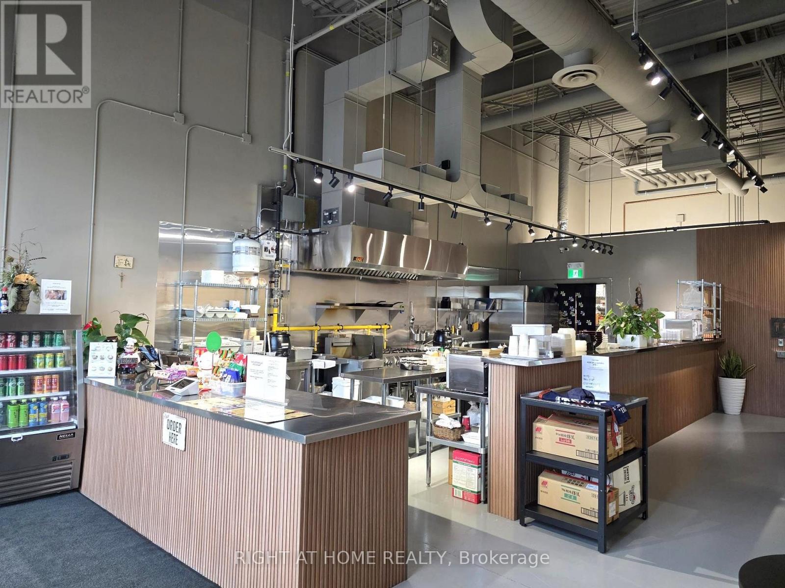 E10 - 1117 Midland Avenue, Kingston, Ontario  K7P 2X8 - Photo 2 - X12829324