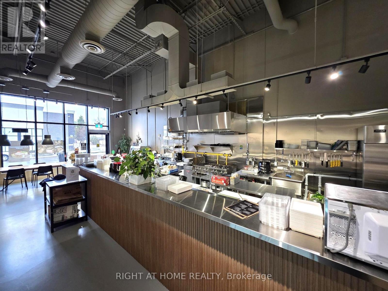 E10 - 1117 Midland Avenue, Kingston, Ontario  K7P 2X8 - Photo 6 - X12829324