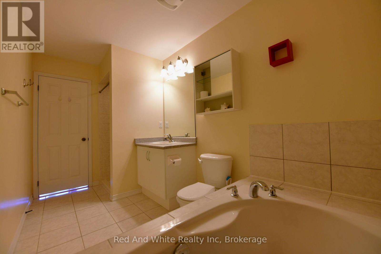 94 Shallow Creek Road, Woolwich, Ontario  N0B 1M0 - Photo 24 - X12993766