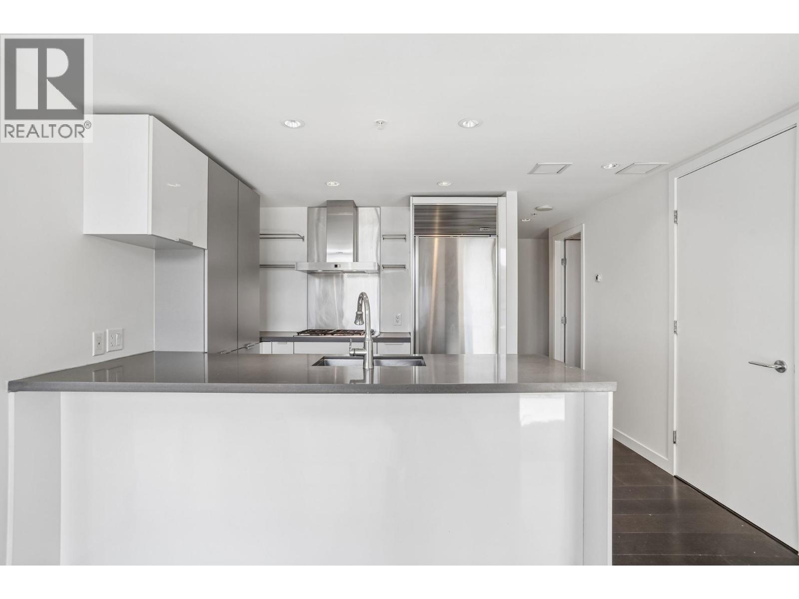 2203 788 Richards Street, Vancouver, British Columbia  V6B 0C7 - Photo 7 - R3110957