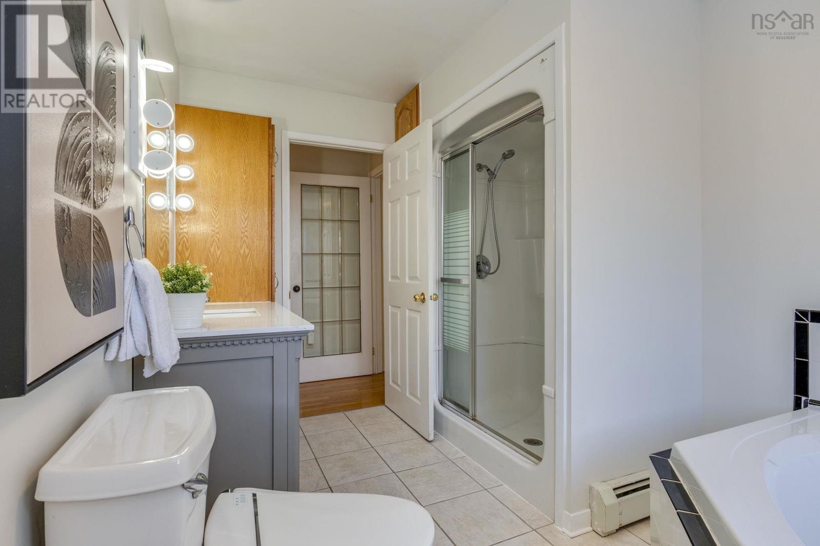5 Lisa Court, Hammonds Plains, Nova Scotia  B4B 1K4 - Photo 22 - 202603068