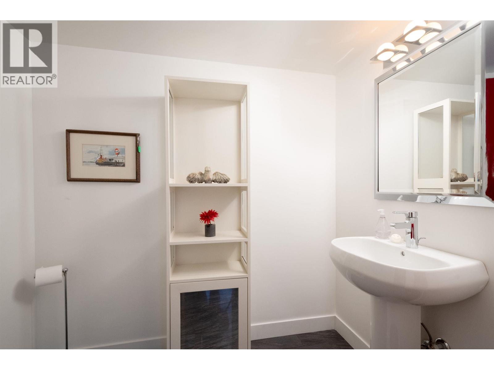 114 1420 Duchess Avenue, West Vancouver, British Columbia  V7T 1H8 - Photo 27 - R3110763