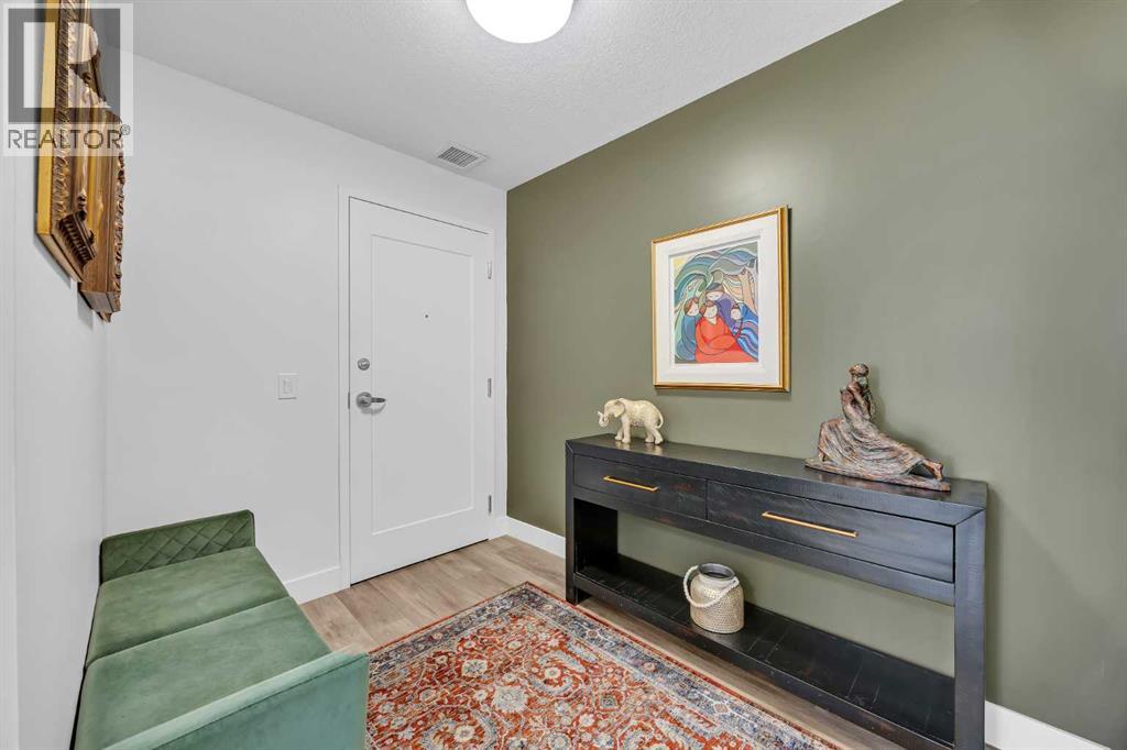 210, 38 Quarry Gate SE, Calgary, Alberta  T2C 5T6 - Photo 12 - A2292194