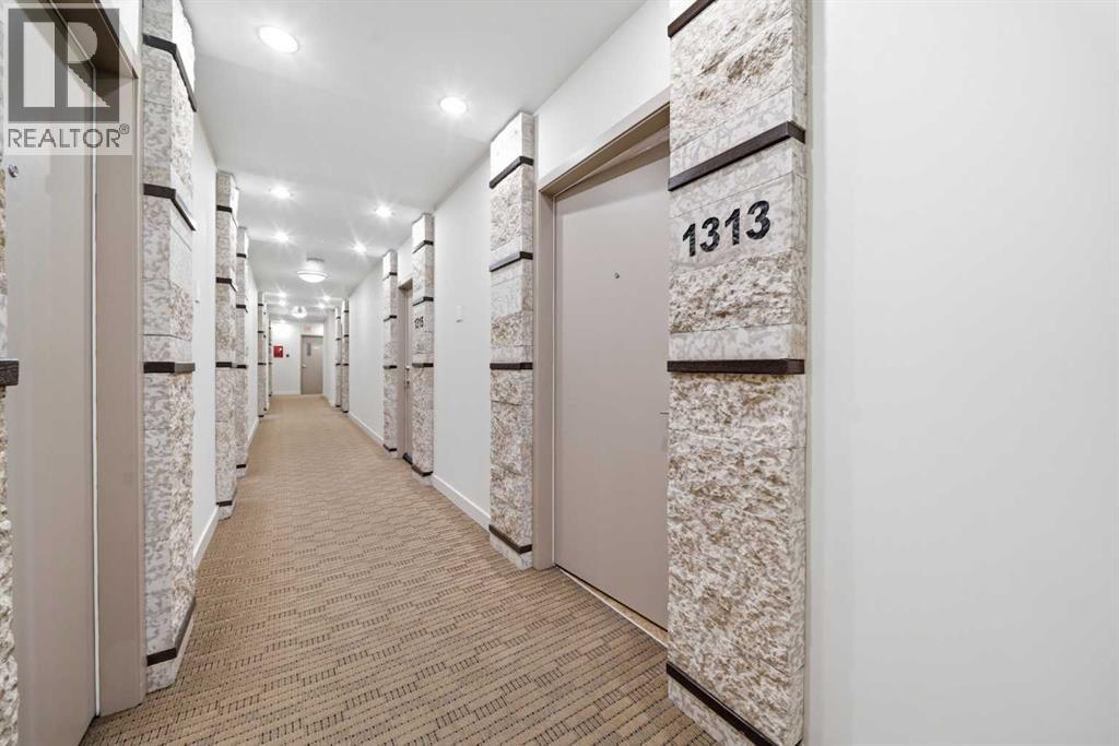 1313, 8710 Horton Road SW, Calgary, Alberta  T2V 0P7 - Photo 3 - A2292956