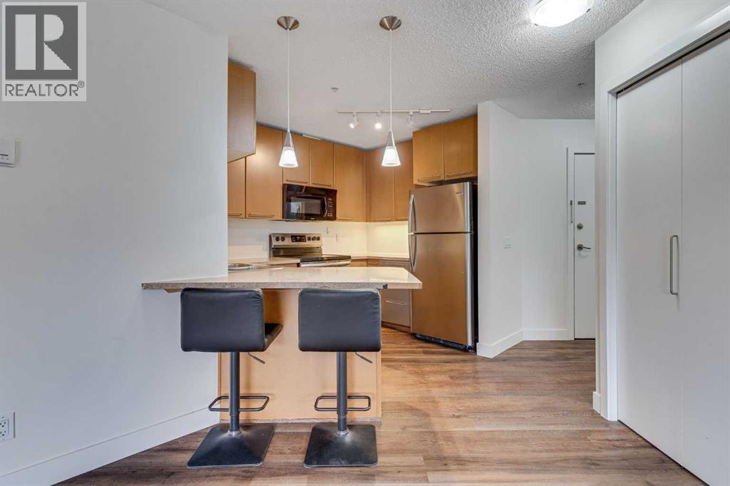 113, 35 Richard Court Sw, Calgary, Alberta  T3E 7N9 - Photo 9 - A2295134