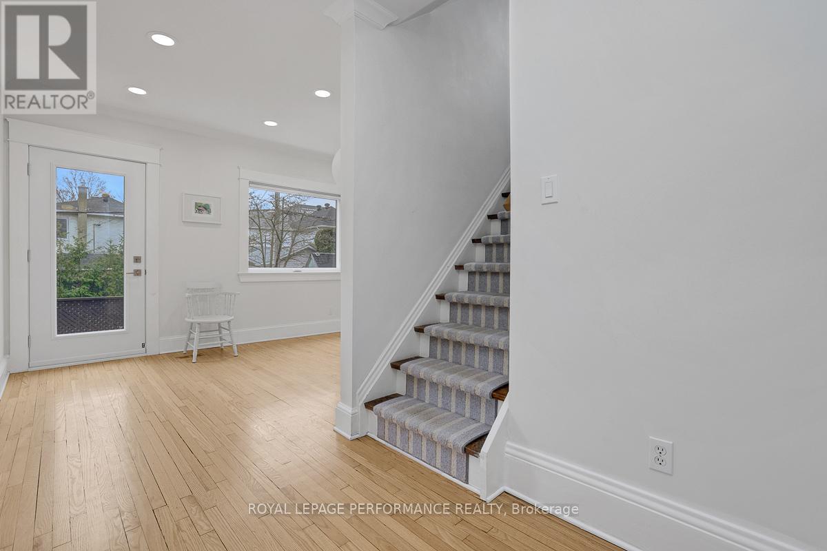 824 Fisher Avenue, Ottawa, Ontario K1Z 6P2 - Photo 14 - X12993770