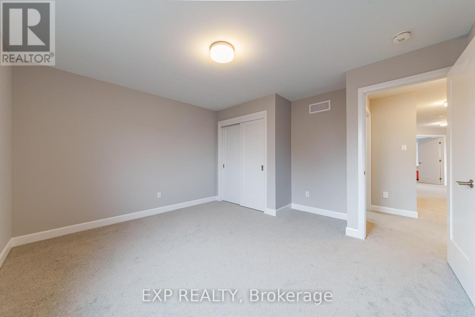 896 Sendero Way, Ottawa, Ontario  K2S 2W8 - Photo 30 - X12993782