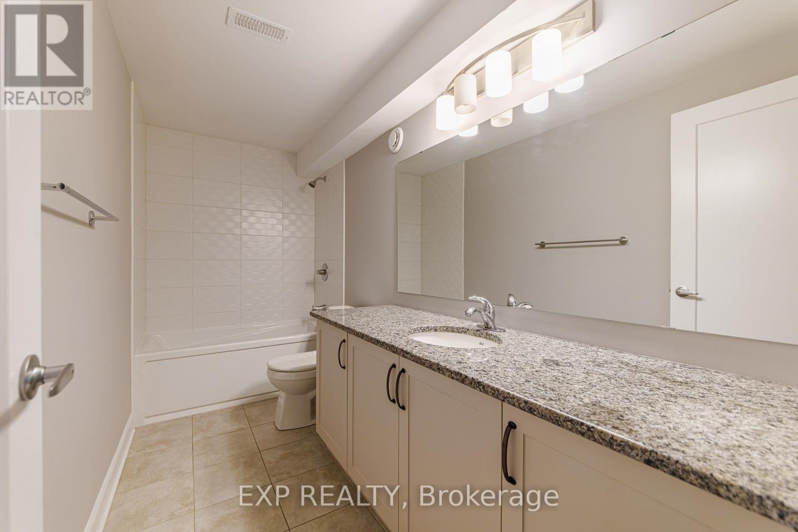 896 Sendero Way, Ottawa, Ontario  K2S 2W8 - Photo 36 - X12993782