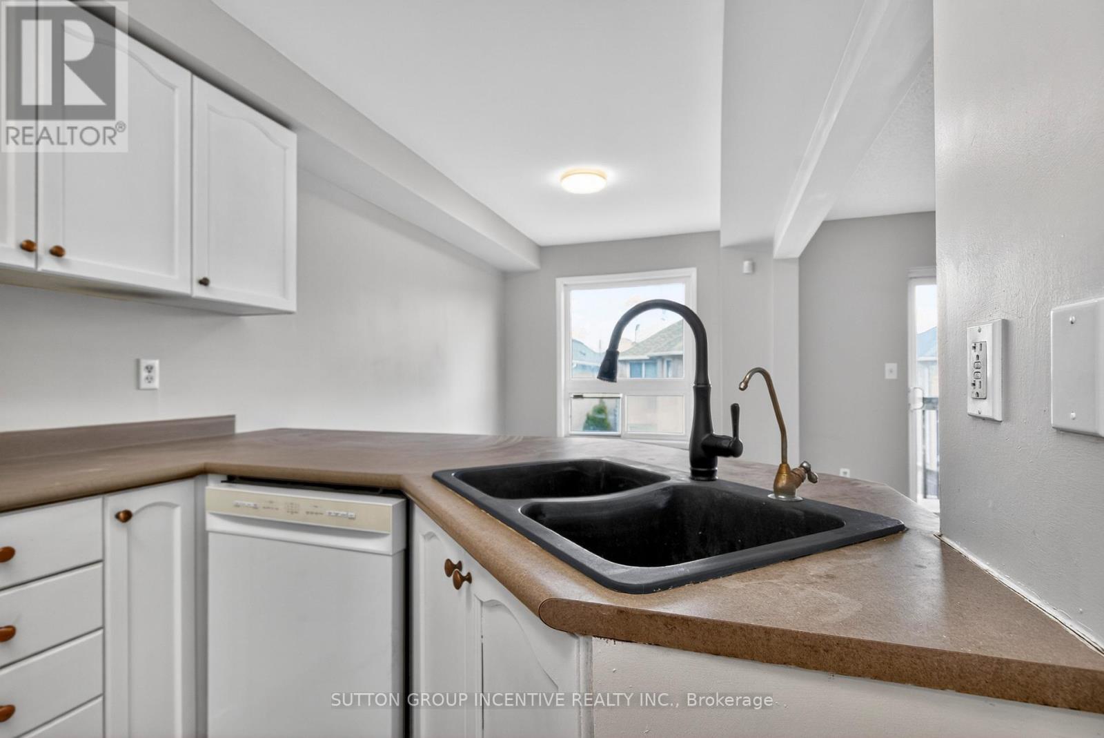 1410 Forest Street, Innisfil, Ontario  L9S 4Y4 - Photo 12 - N12984218