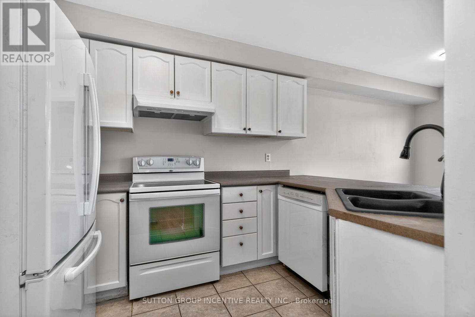 1410 Forest Street, Innisfil, Ontario  L9S 4Y4 - Photo 9 - N12984218