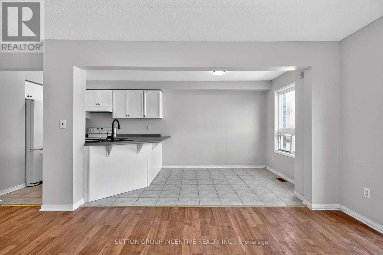 1410 Forest Street, Innisfil, Ontario  L9S 4Y4 - Photo 7 - N12984218