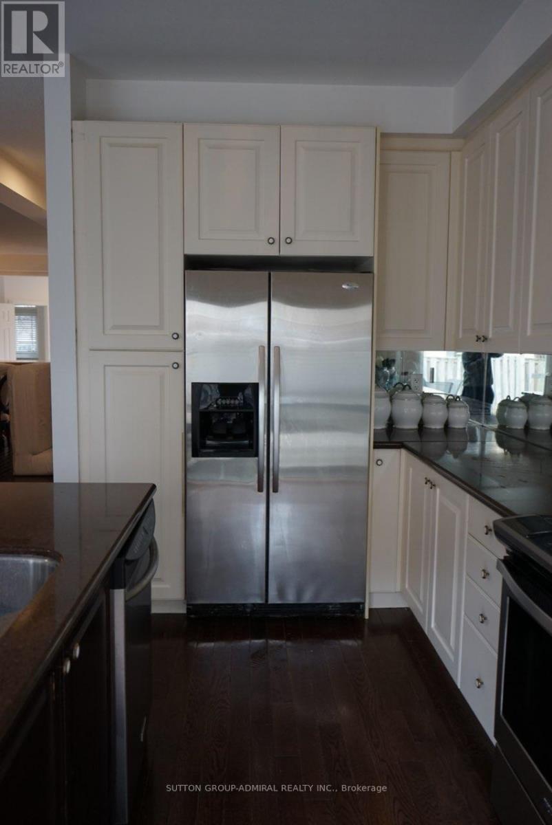 21 Asner Avenue, Vaughan, Ontario  L6A 0W6 - Photo 3 - N12993784