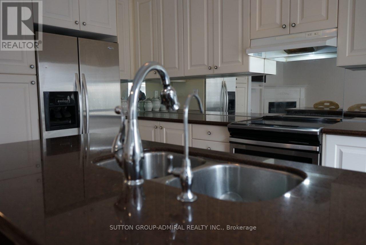 21 Asner Avenue, Vaughan, Ontario  L6A 0W6 - Photo 4 - N12993784