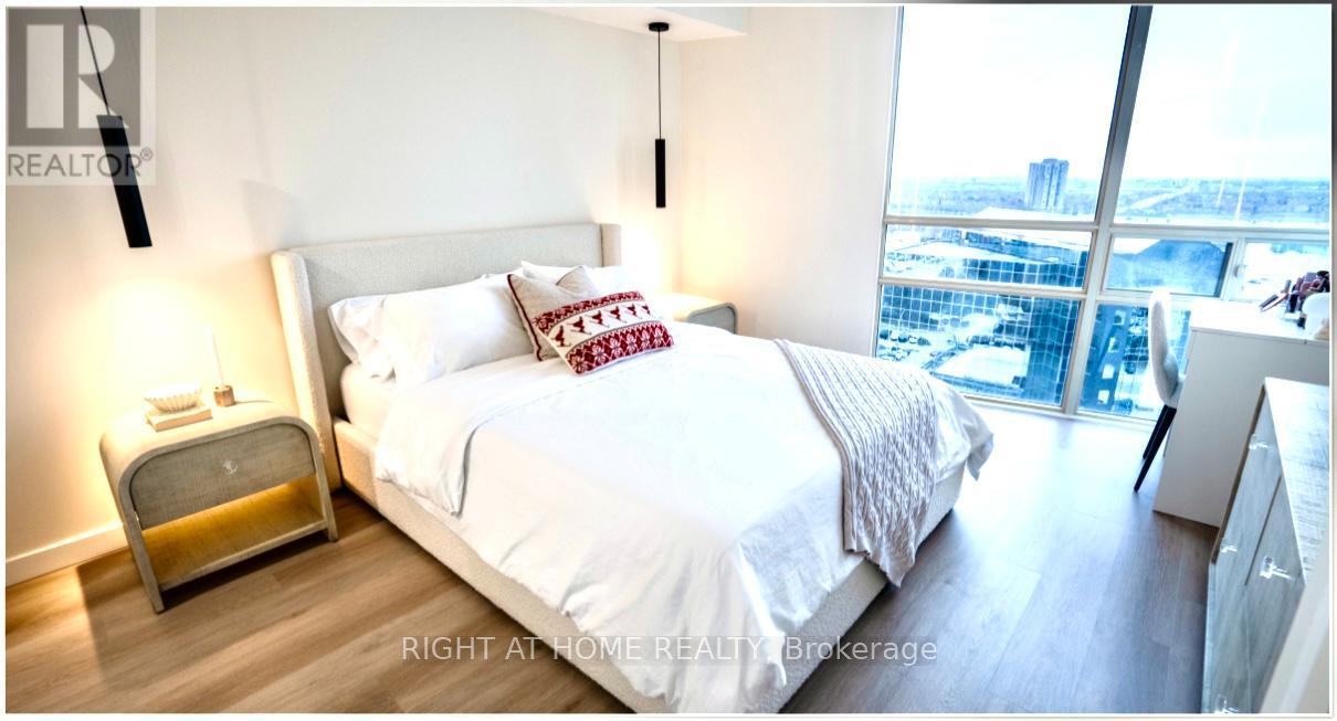 1705 - 50 Eglinton Avenue, Mississauga, Ontario  L5R 3P5 - Photo 7 - W12993778