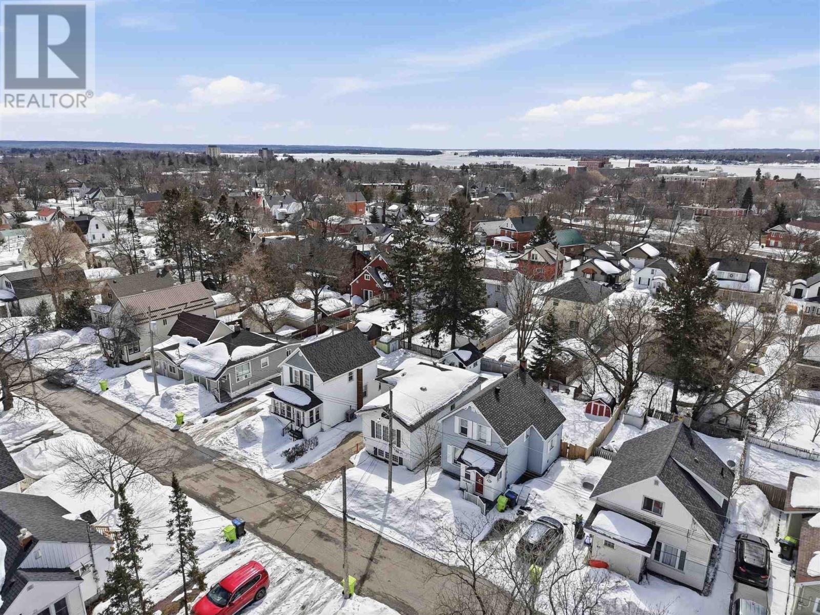 31 Hawthorne Ave, Sault Ste. Marie, Ontario  P6B 1C6 - Photo 32 - SM260677