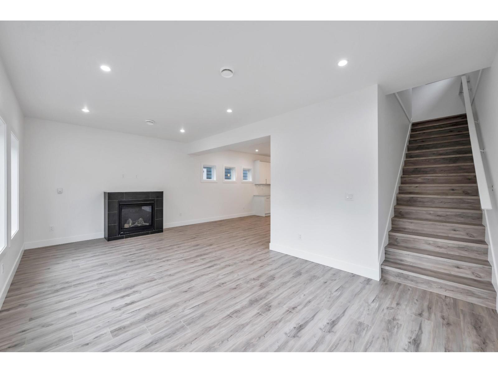 34 750 Hot Springs Road, Harrison Hot Springs, Harrison Hot Springs, British Columbia  V0M 1K0 - Photo 13 - R3100472