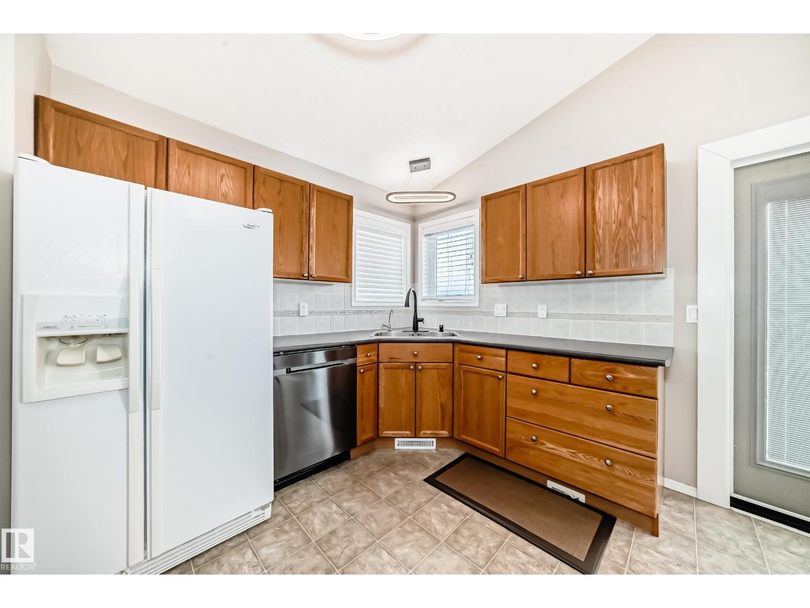 8008 97 St, Morinville, Alberta  T8R 1W3 - Photo 19 - E4480973