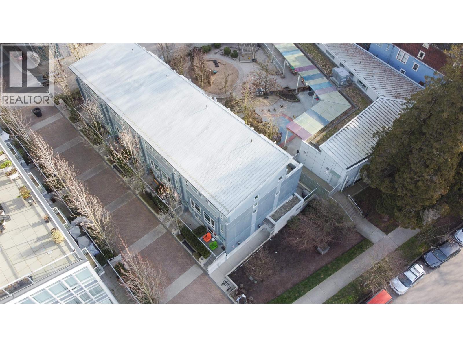 4888 Eldorado Mews, Vancouver, British Columbia  V5R 0B1 - Photo 39 - R3093202