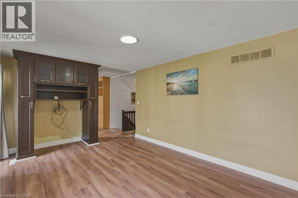 22 Westaway Place, Hamilton, Ontario  L9C 2G1 - Photo 10 - 40820007