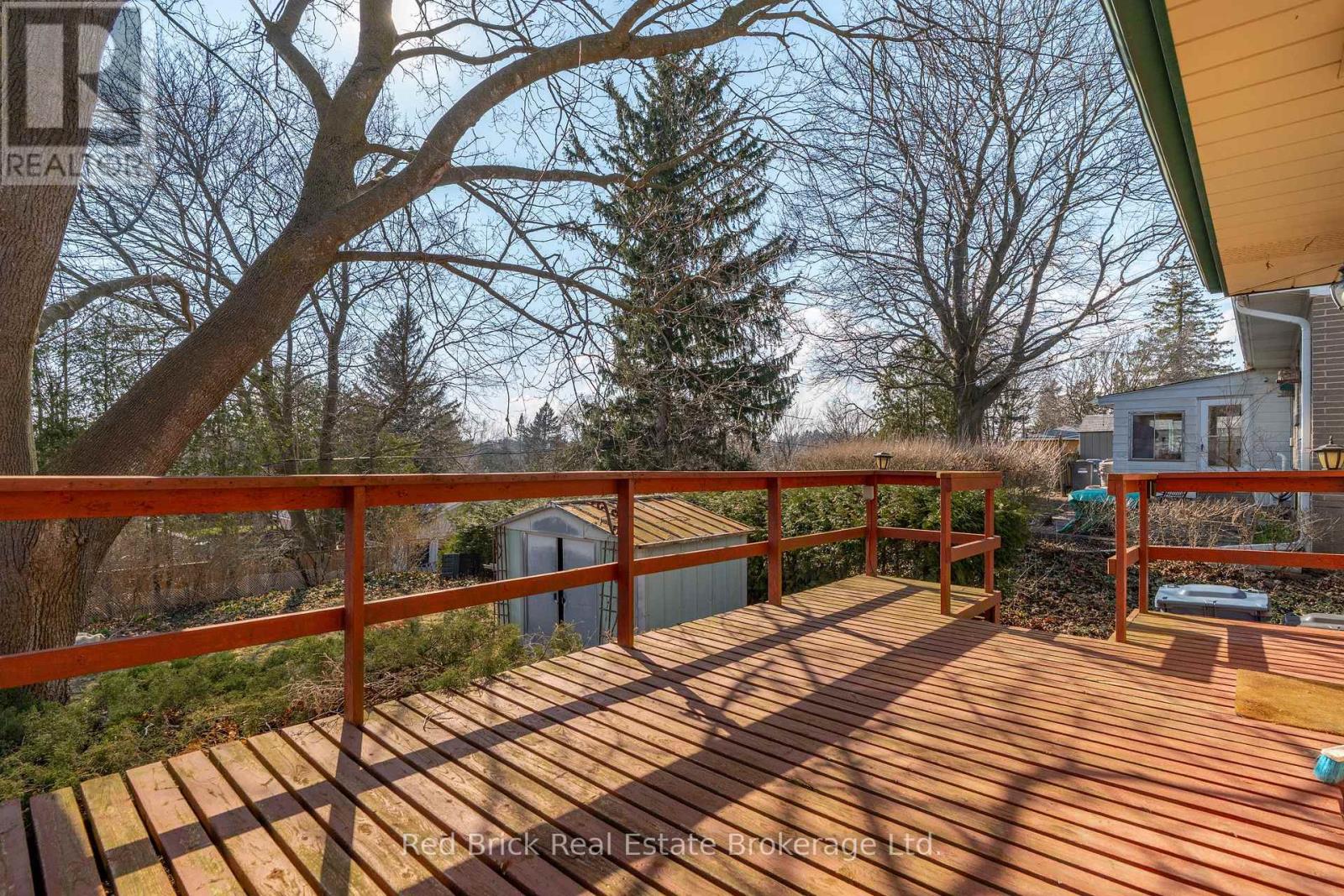 38 Dumbarton Street, Guelph, Ontario  N1E 3T3 - Photo 37 - X12990908