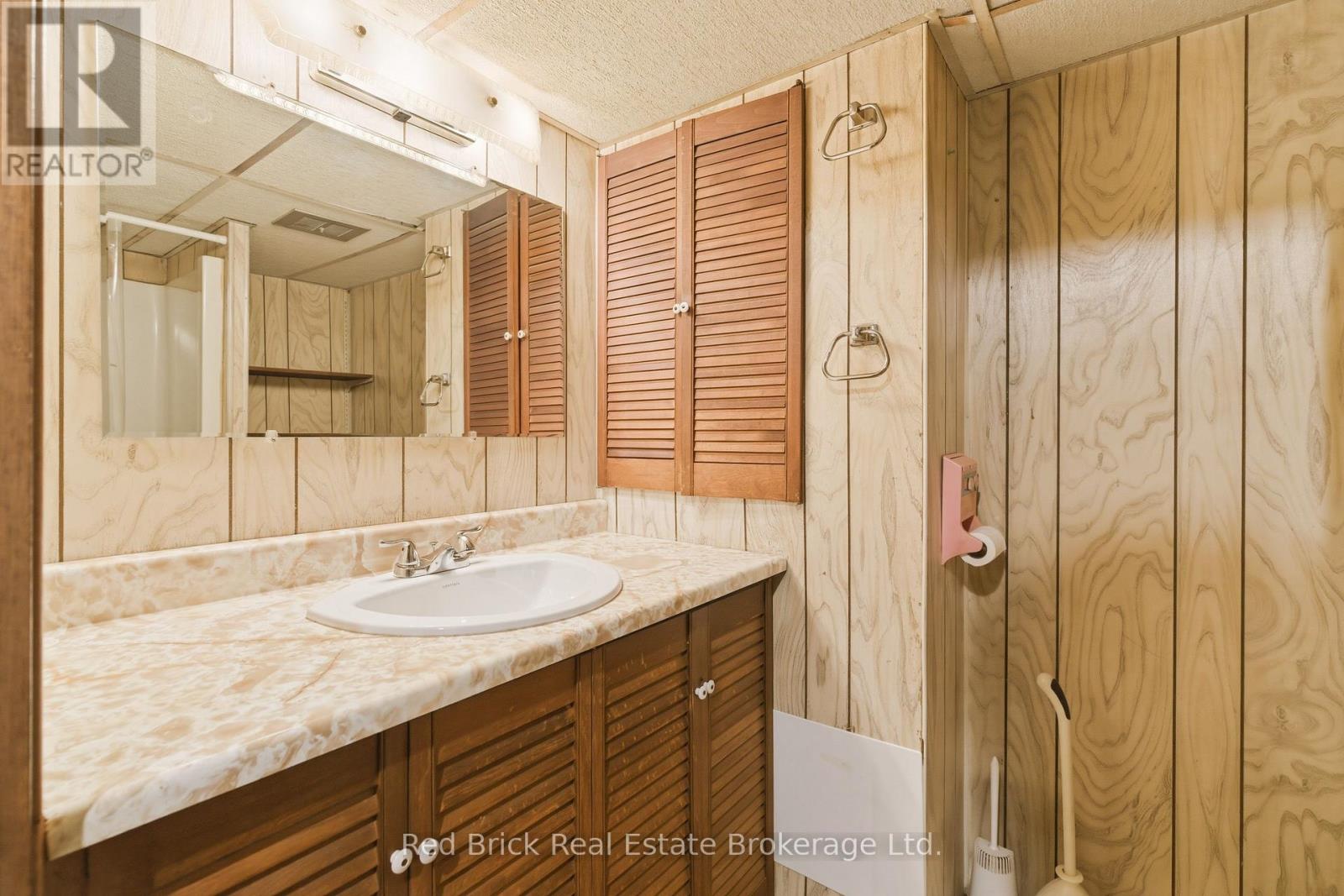 38 Dumbarton Street, Guelph, Ontario  N1E 3T3 - Photo 33 - X12990908